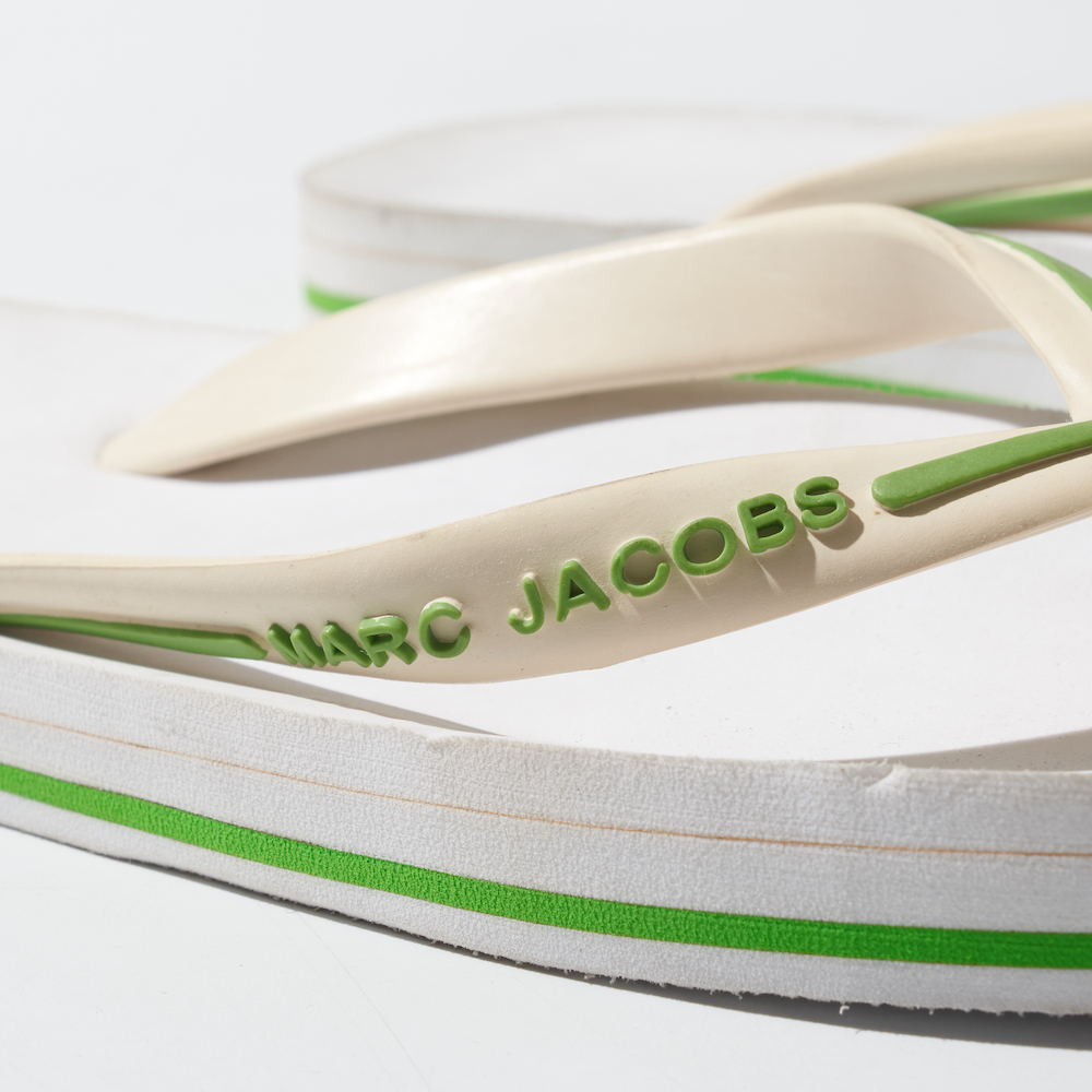 Havaianas brasil logo flip flops in white