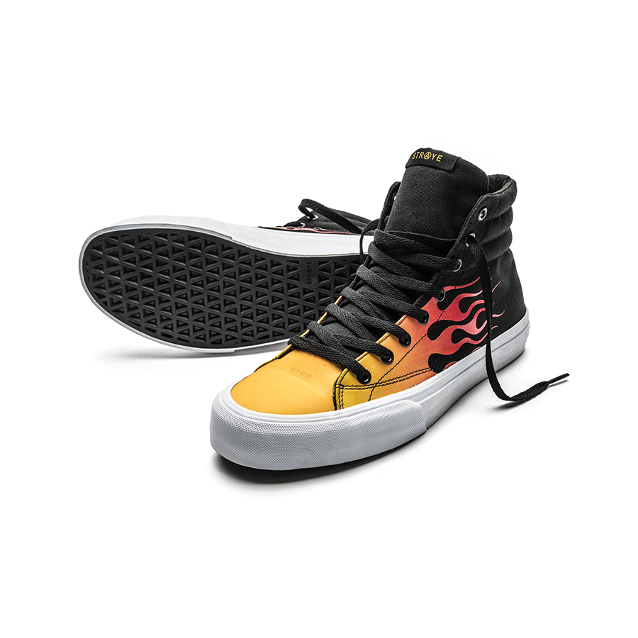 STRAYE VENICE BLACK RED FLAMES YEAH!