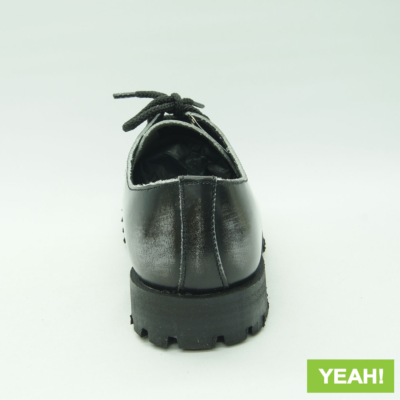 Underground shoes ร้าน clearance yeah