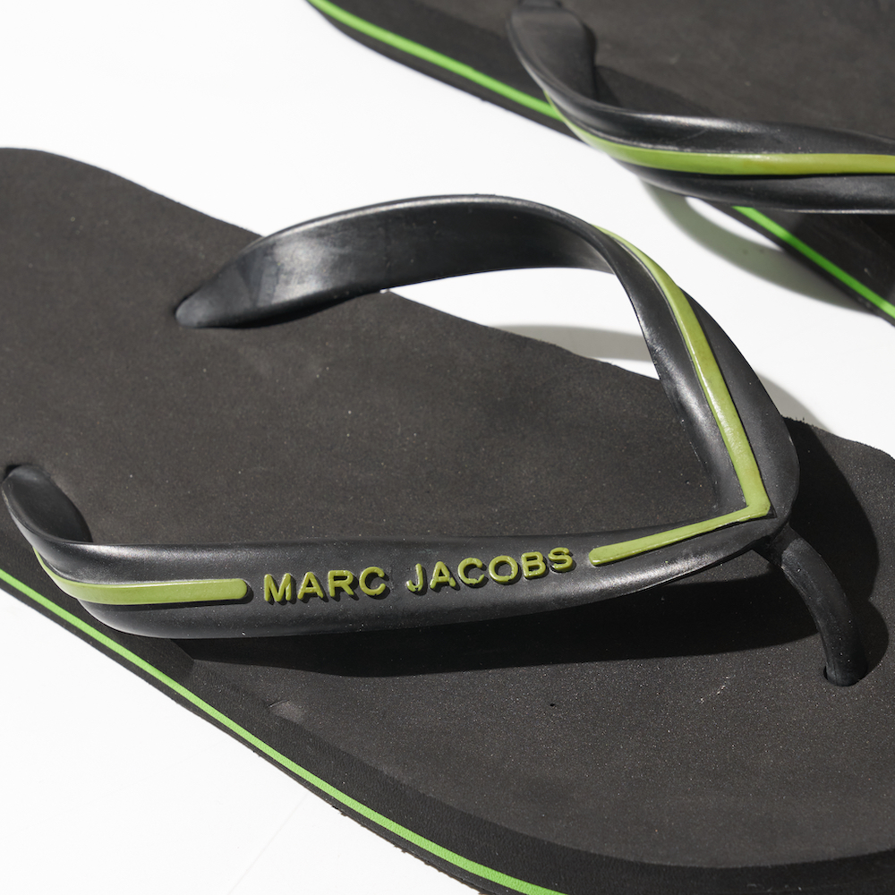 marc jacobs flip flops